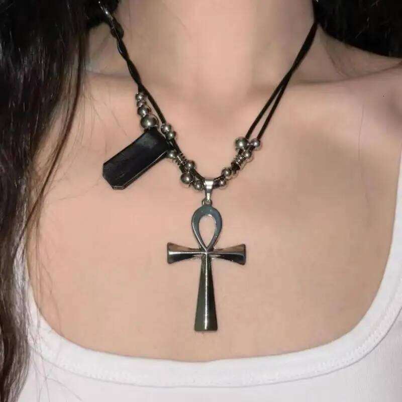Women Punk Y2K Retro Metal Cross Pendant Necklace Girls Gothic Black Rope Long Sweater Chain Fashion Party Jewelry Gifts H260312
