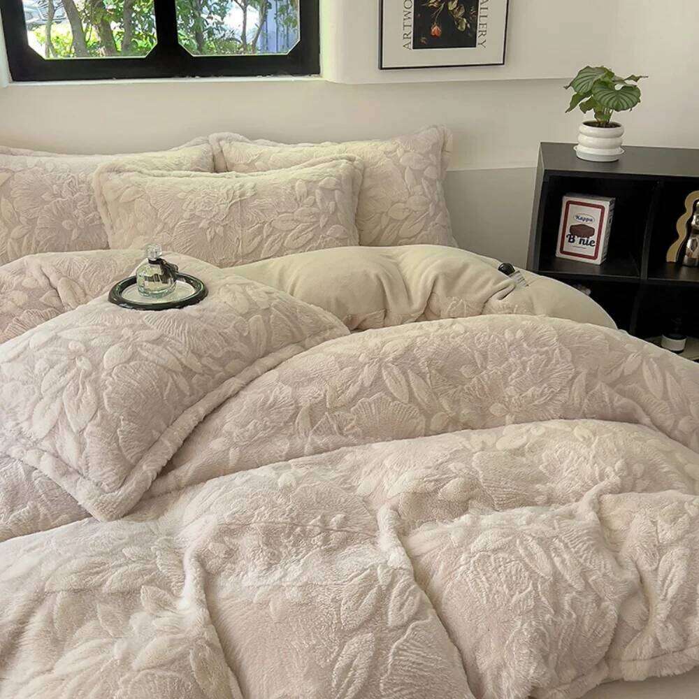 Thickened Jacquard Milk Velvet Bedding Set Winter Warm Quilt Cover Pillowcase Bed Linen Comfortable Soft Home Four Piece Sets H260312 - view 5
