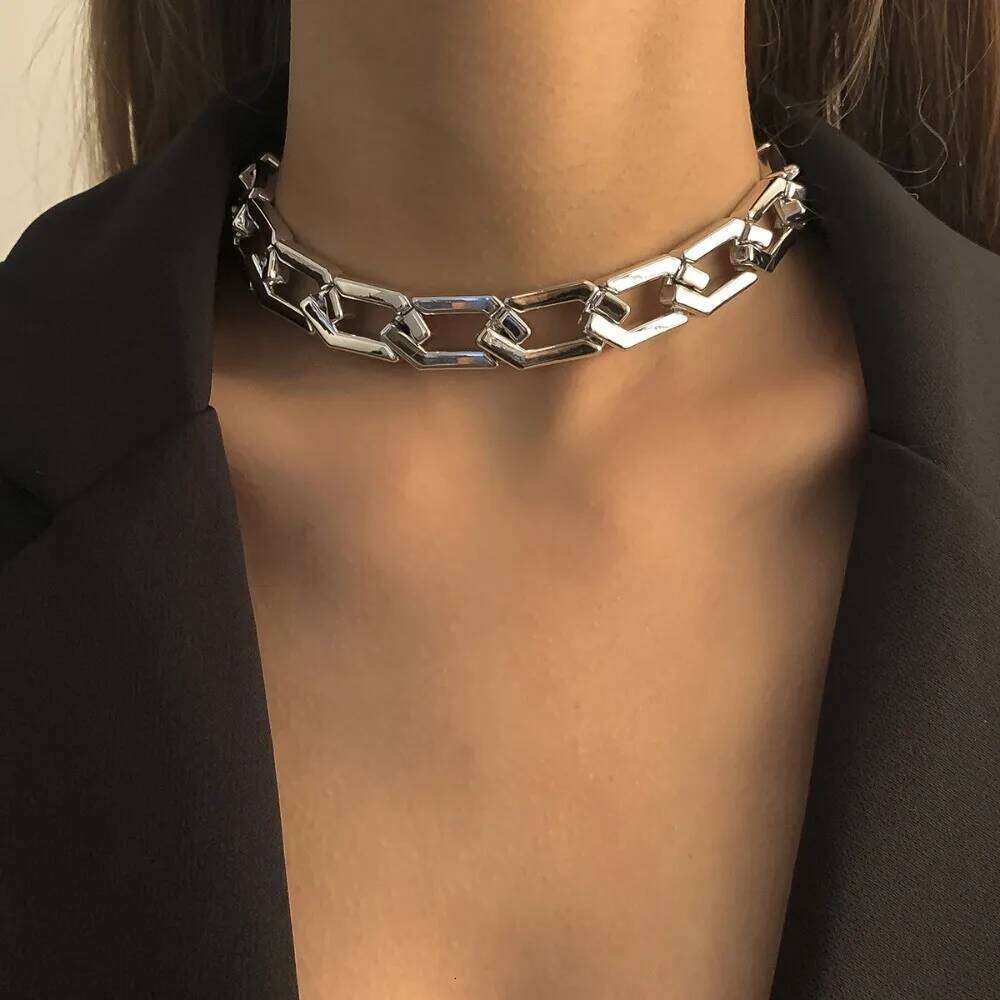 Trendy Punk Plastic Electroplating Metallic Texture Thick Necklace for Women Hip-hop Fashion Collar Chain Jewelry H260312