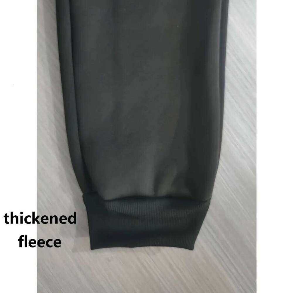 New Fashion Men Running Sweatpants Printed Winter Thickened Fleece Daily Jogging Bottoms Outdoor Sports Casual all-match Pants Z260315