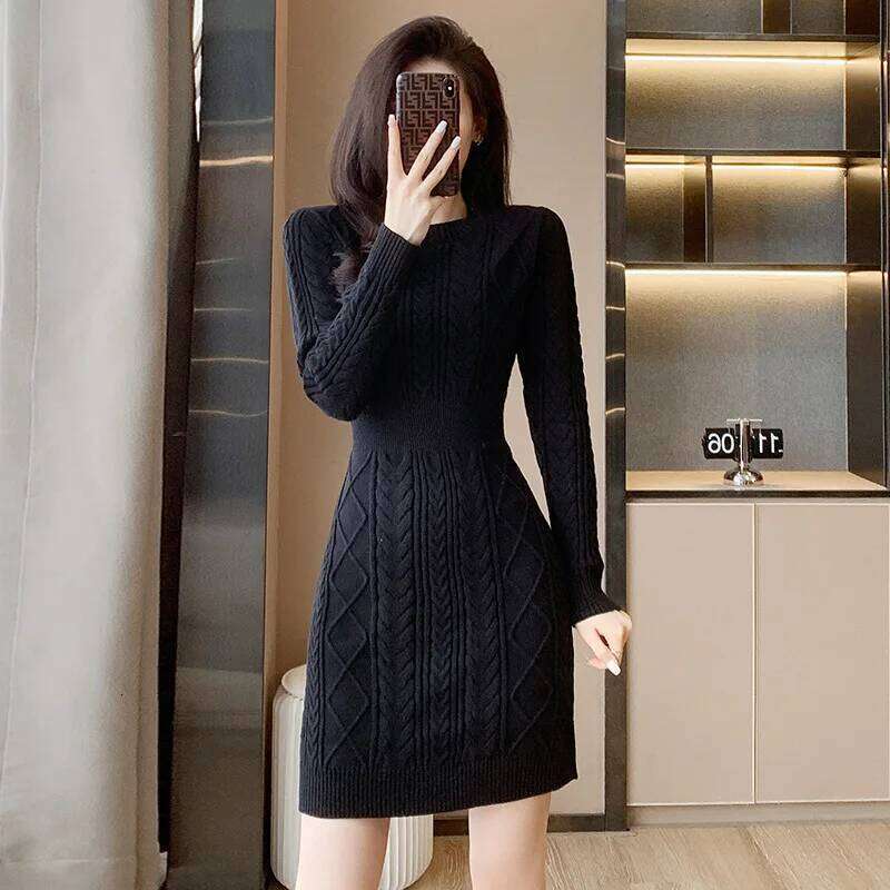 Interior Slimming Black Knitted for Women's Autumn and Winter New Item Small Slim Fit Hip Hugging Stylish Wool Dress Z260314