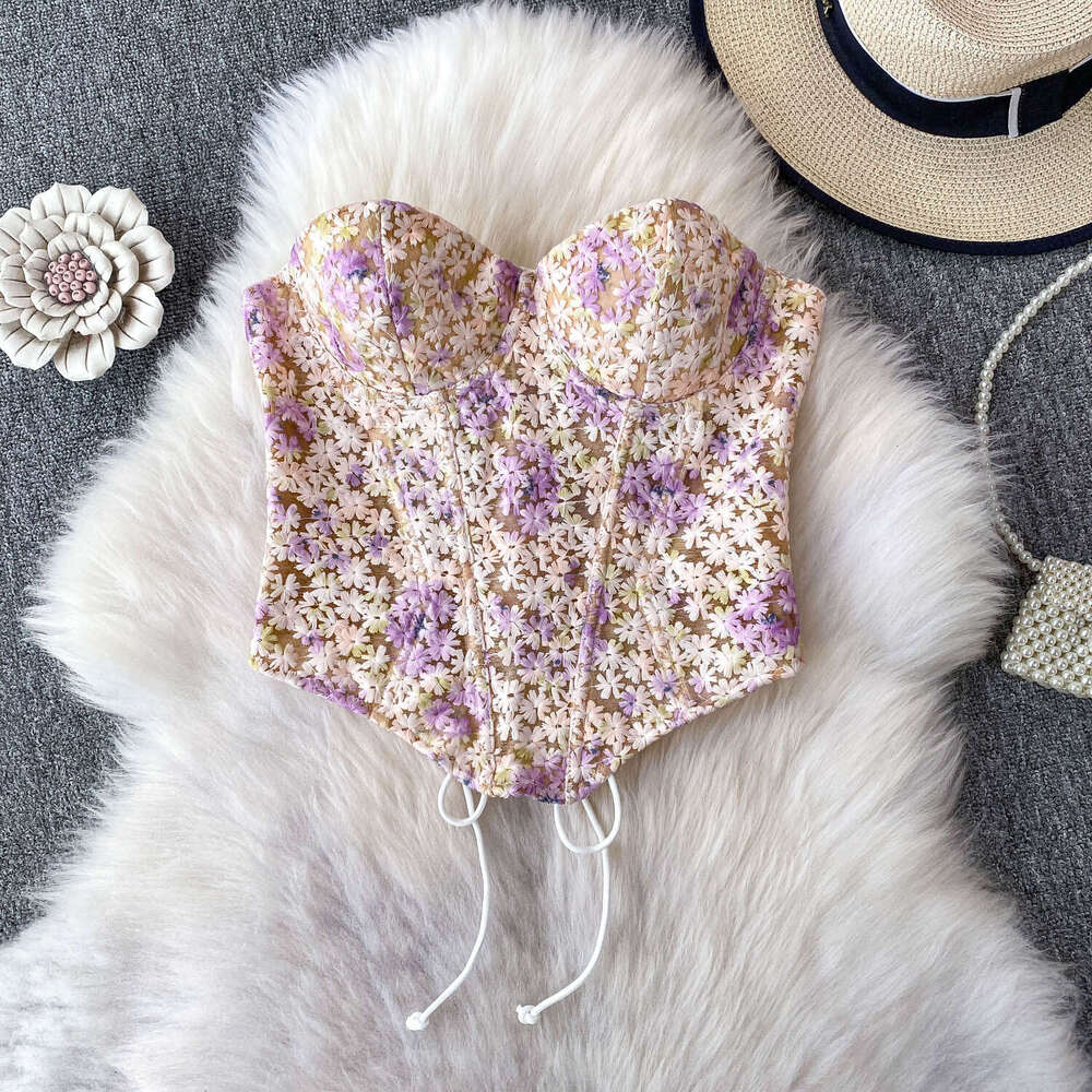 2026 European A12 and American style niche sweet and heavy embroidered flower strapless vest with soft support fishbone short design