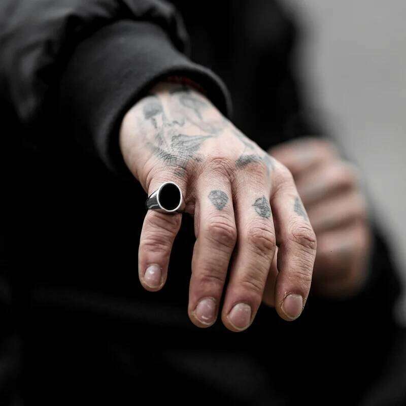 Modern Men Oval Black Plain Sides Signet Ring Stinless Steel Streetwear Expression of Wealth Rings Father's Day Gift H260312