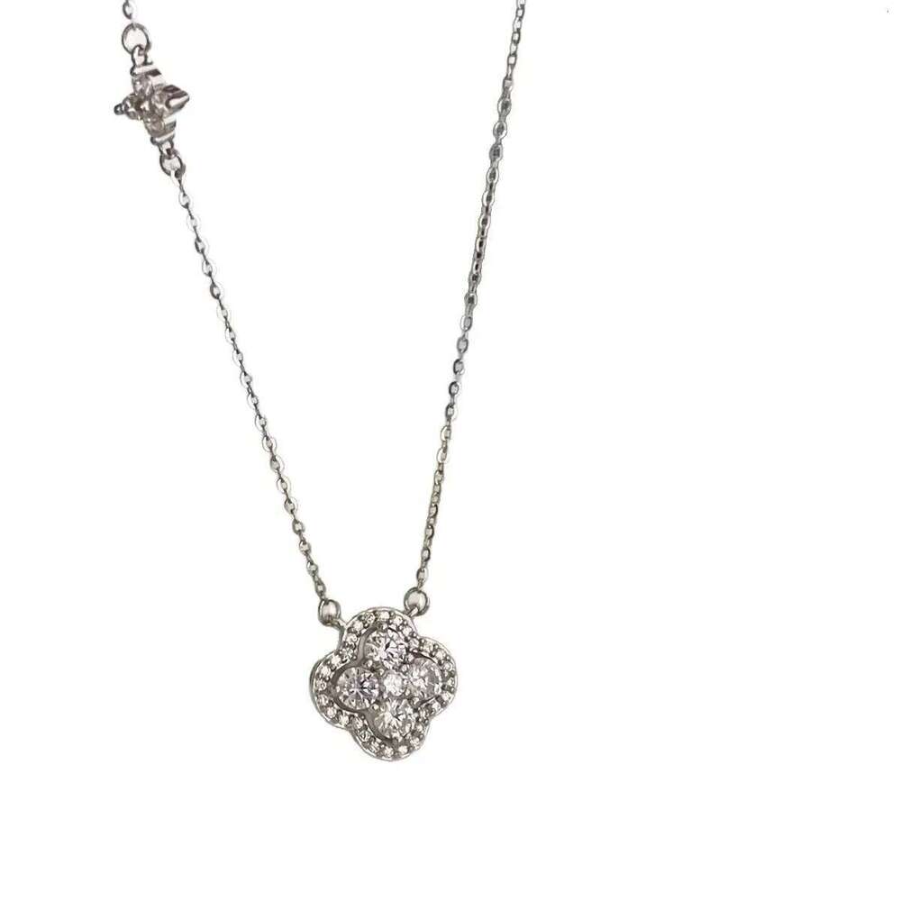 Shiny Cr Necklace Women's Style Minimalist Ins Summer High-end Sensation Glowing Clavicle Chain Birthday Gi H260312