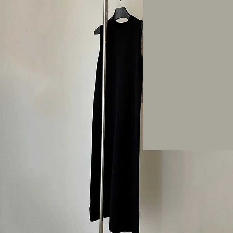 striped knitted sleeveless vest dress for women in summer loose and slimming high waist straight tube skirt retroT260314