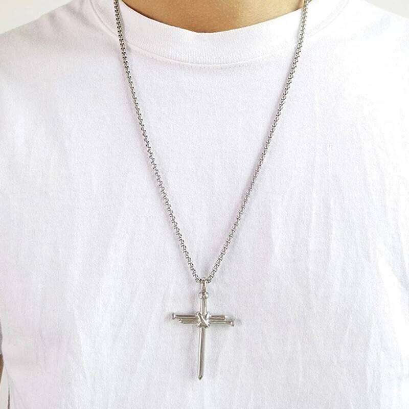 Nail Cross Pendant Necklace For Men Hip Hop Punk Style Silver Color Stainless Steel Chain Christian Church Baptism Party Jewelry H260312