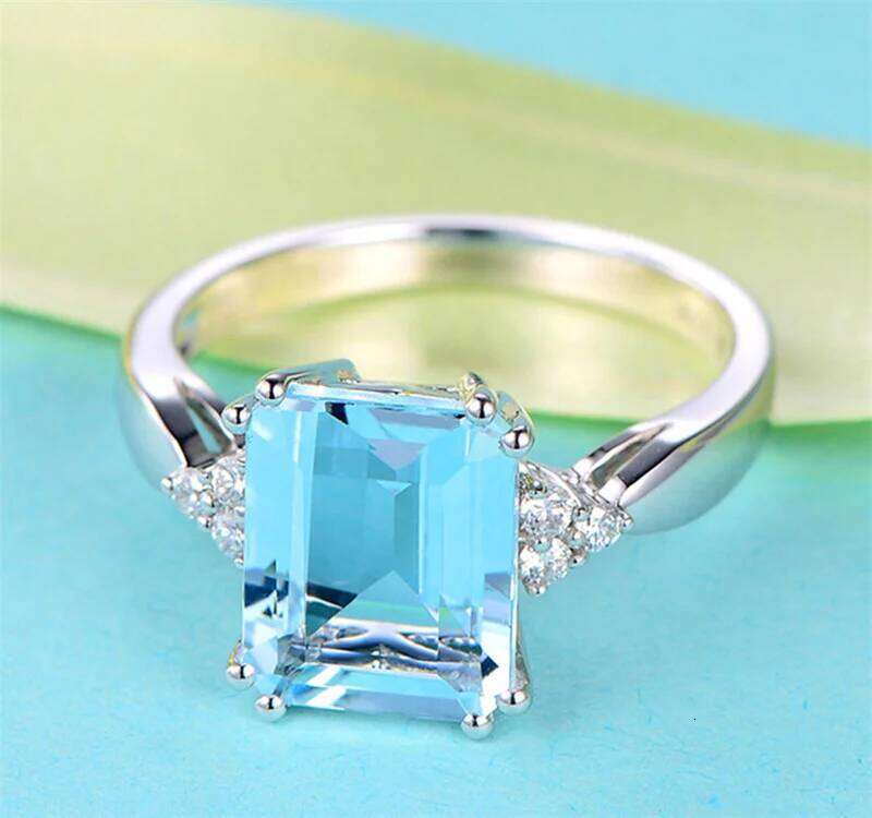 925 Sterling Silver Fashion Aquamarine Gemstone Ring For Women Wedding Party Jewelry Gifts Wholesale H260312