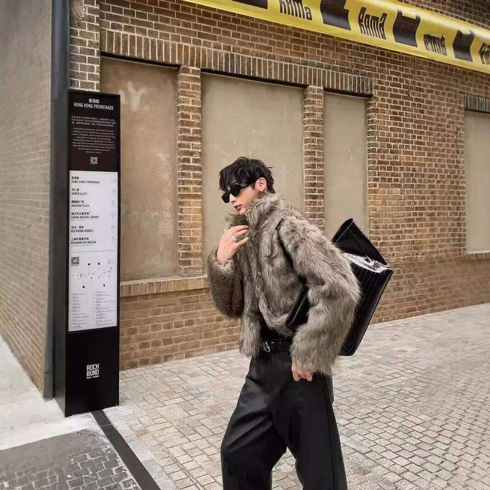 Faux Fur Jacket Men Short Coat 2025 Winter Thick Warm Open Stitch Outerwear Turn Down Collar Vintage Overcoat High Street Z260313