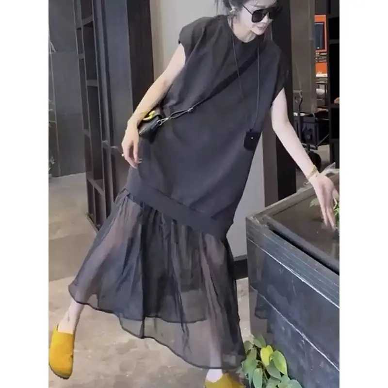 Summer Lightweight Spliced Mesh Dress Fashionable and Unique Faux Two-piece Sleeveless T-shirt DressT260314