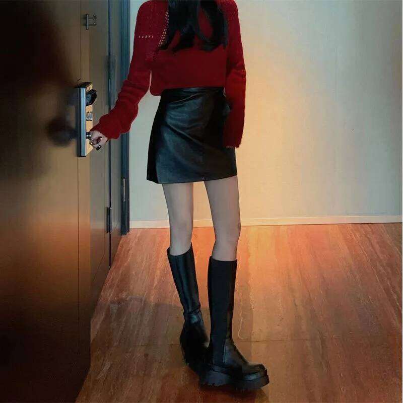 Autumn Winter Women's PU Skirt 2025 New Korean Fashion Slim High Waist Mini Ladies Sexy Bodycom Leather Skirts Z260314