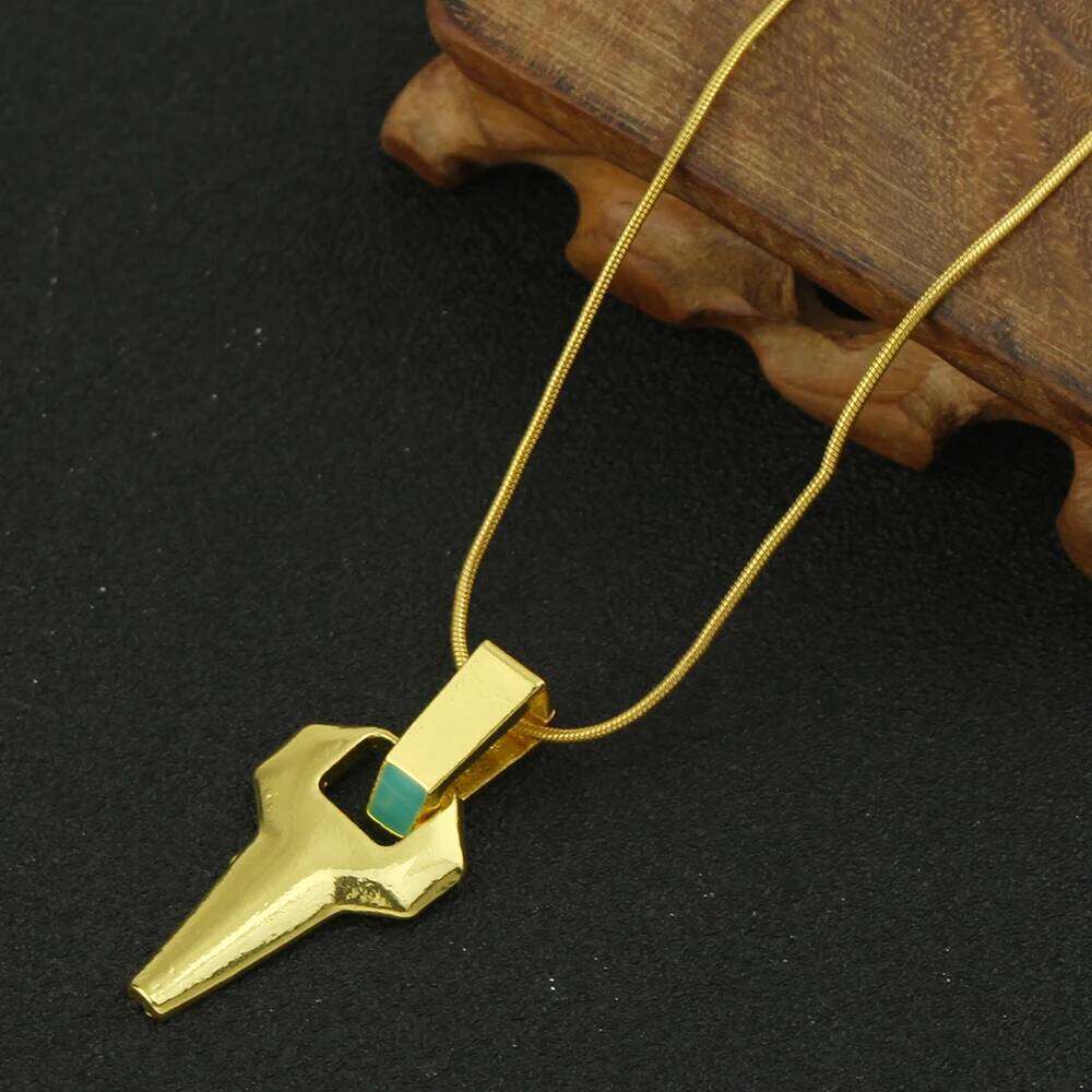 David Martinez Cosplay Pendants Necklace Gold Color Metal Necklaces for Men Women Christmas Jewelry Accessories Gifts H260312