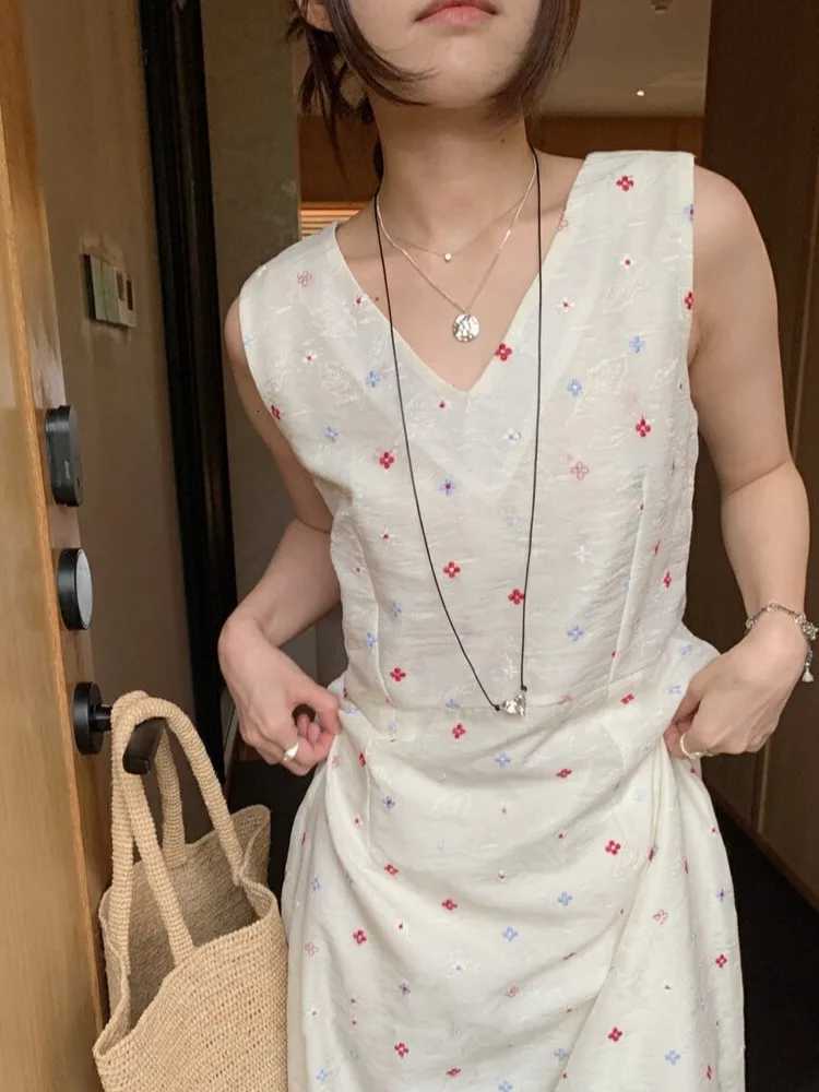 Stunning Floral V-ne Vest Dr Womens Summer Faion Tea Break Long Skirt Ele Sle Commute Single Piece No SveT260314