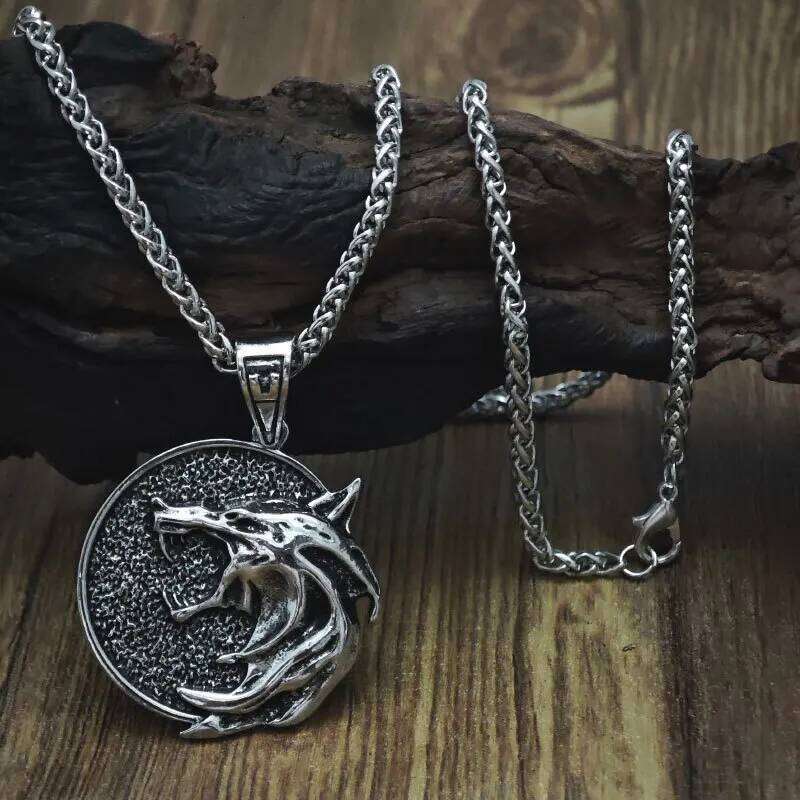 Men Vintage Viking Pendant Punk Street Rock Nordic Stainless Steel Wolf Head Necklace Fashion Jewelry H260312