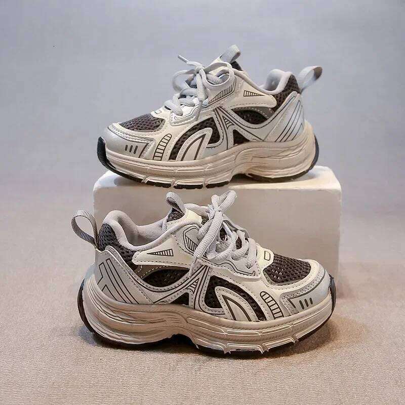 Children Sports Mesh Breathable Boys Girls Running Shoes Hook&loop New Fashion Kids Sneakers Thick Soft Sole Trendy 26Y0313