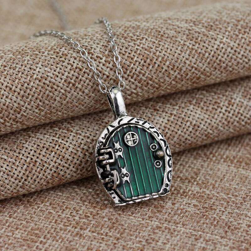 Vintage Jewelry Charm Green Door Locket Pendant Necklace For Men And Women Gift maxi plated gold statement necklace H260312