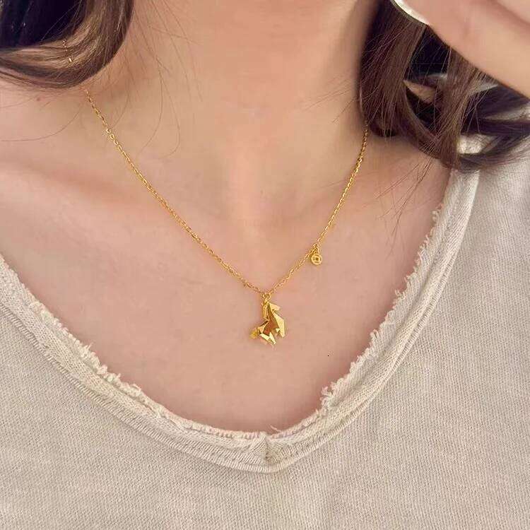 AETEEY New Chinese Gold Origami 3D Pony Necklace Women Minimalist Light Zodiac Year Coin Clavicle Chain H260312