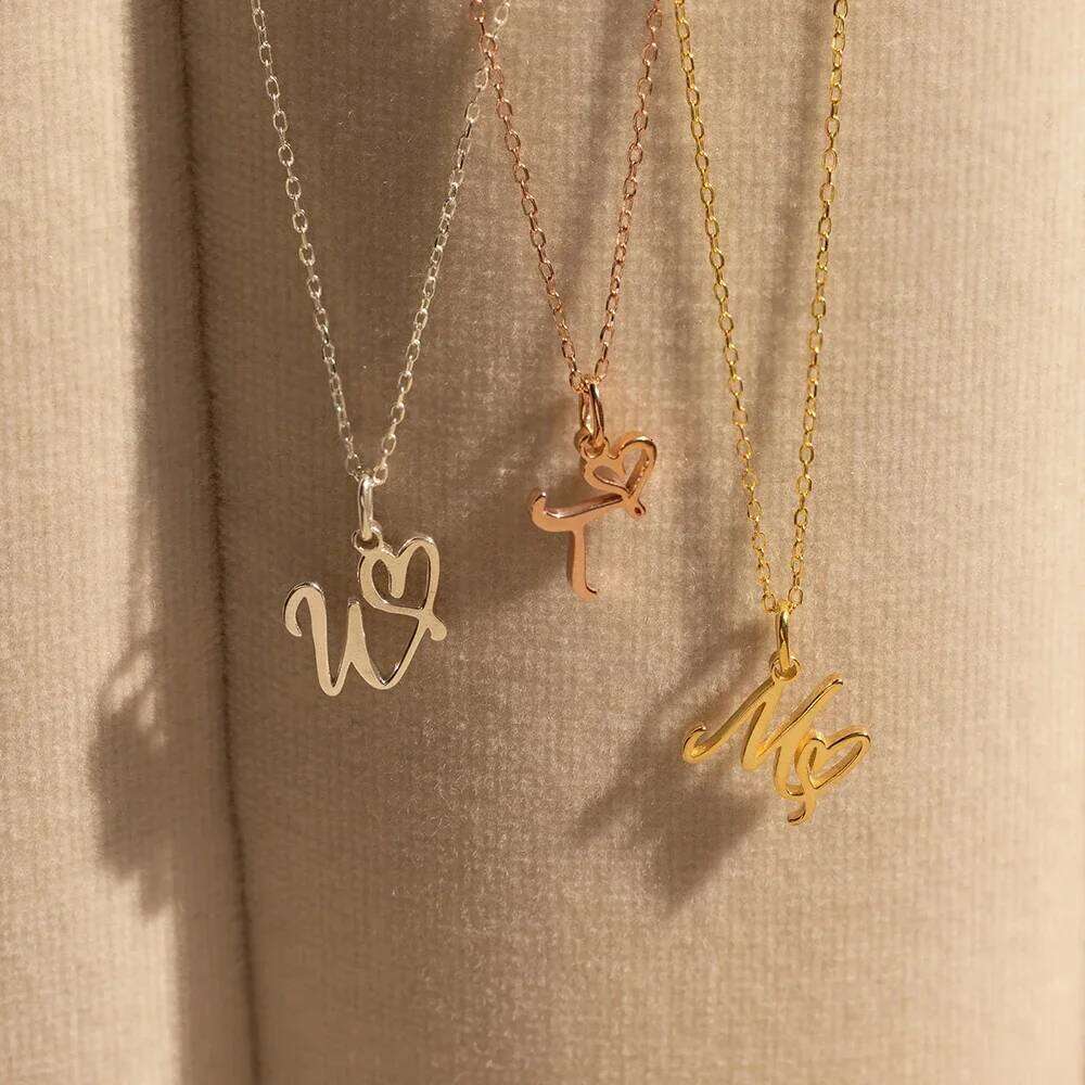 women Initial Art Letter A-Z Charm Pendant Necklace Women's Minimalism Gift Stainless Steel Jewelry Wholesale H260312