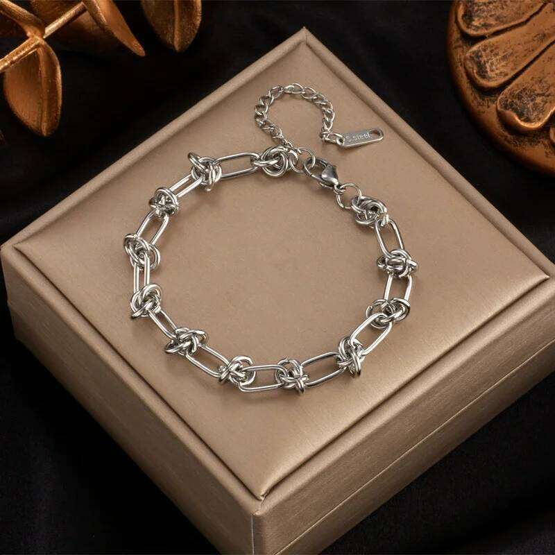 Fashion Niche Retro Heavy Metal Hip-Hop Punk Style Gild Play Knot Bracelets for Women Charm Chain Valentine's Day Jewerly Gifts Z260313