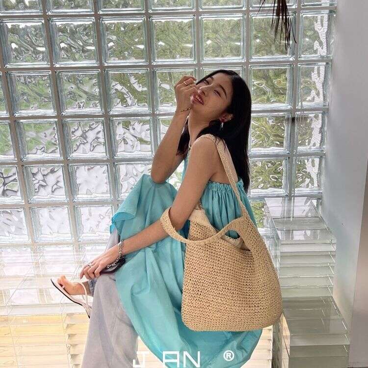 Straw For Women New Summer Versatile Casual Shoulder Forest Style Handwoven Large Capacity Beach Bag