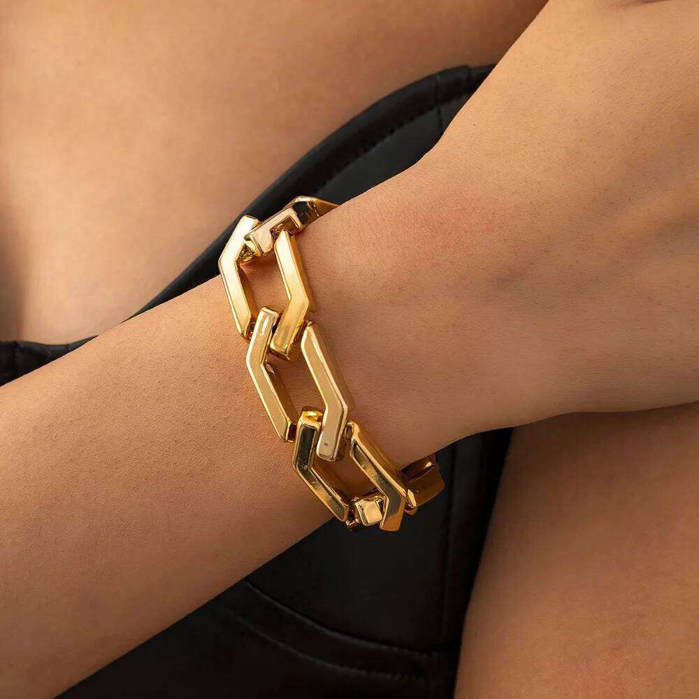 Trendy Punk Plastic Electroplating Metallic Texture Thick Necklace for Women Hip-hop Fashion Collar Chain Jewelry H260312