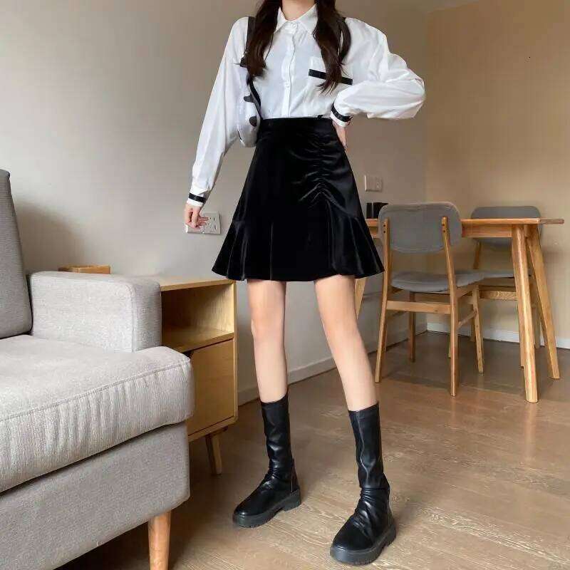 Harajuku Autumn Winter Golden Velvet Women's Solid Elastic High Waist Ruffles Pleated Fashion Slim A-line Fishtail Short Skirt Z260314