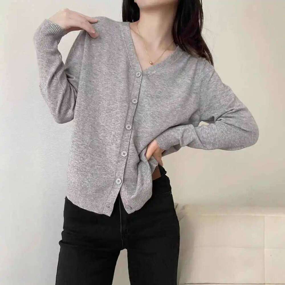 Knitted Cardigans New Long Sleeve V-Neck White Knit Sweater Cardigan Women Tops Knitwears Sueters De Mujer Q1108 Z260314