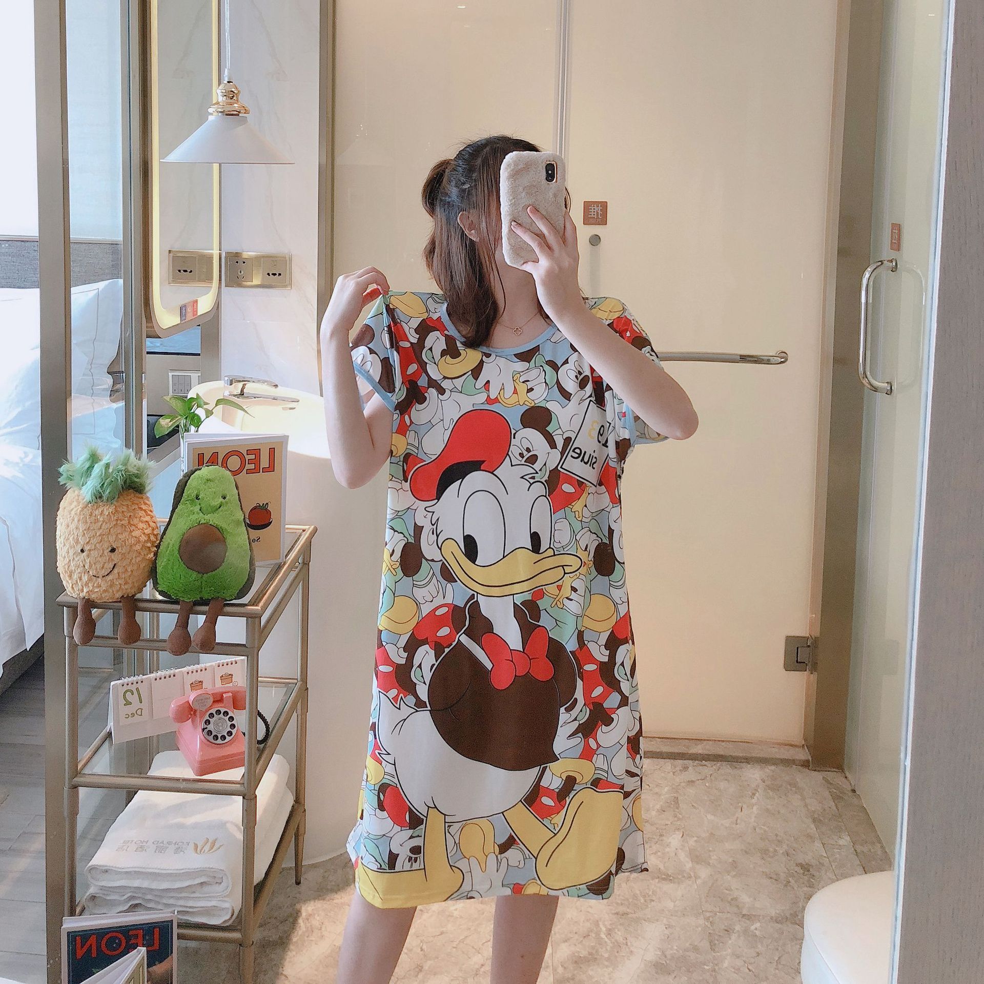 B1476-Trendsetting Garment Set by Designers: Luxe Texture Appeal | Model #B1046