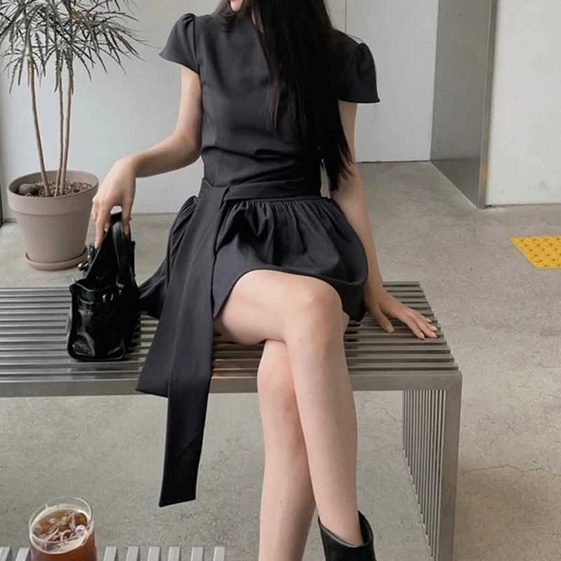 SUCHCUTE Casual Waist Tie A Hem Solid Color Dress For Women Harajuku y2k Streetwear Short Sleeve O-neck Mini Dress Summer KoreanT260314