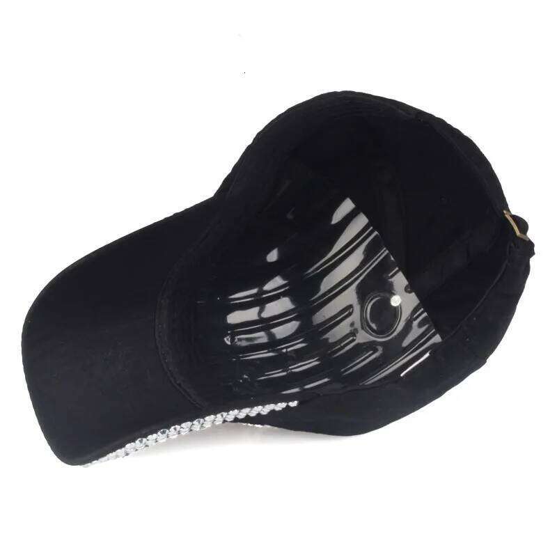 YARBUU Unisex Rhinestones Skull Baseball Casual Fashion High Quality Peaked Cap for Women And Men Z260313