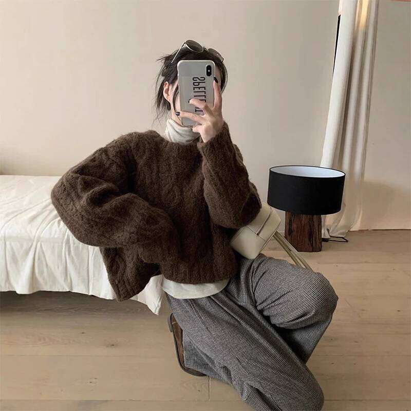 Autumn Winter Thicken Warm Cropped Knitted Pullover Women Japanese Twist Sweater Woman Lazy Style Baggy O-Neck Jumpers Z260313