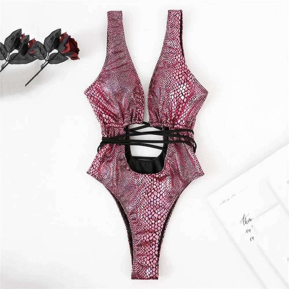 Sexy Gold Snake Print Shiny Swimwear Cut Out Monokini One Piece Swimsuits Women 2025 String Cross Bathing Swimming Suit Bodysuit Y260303