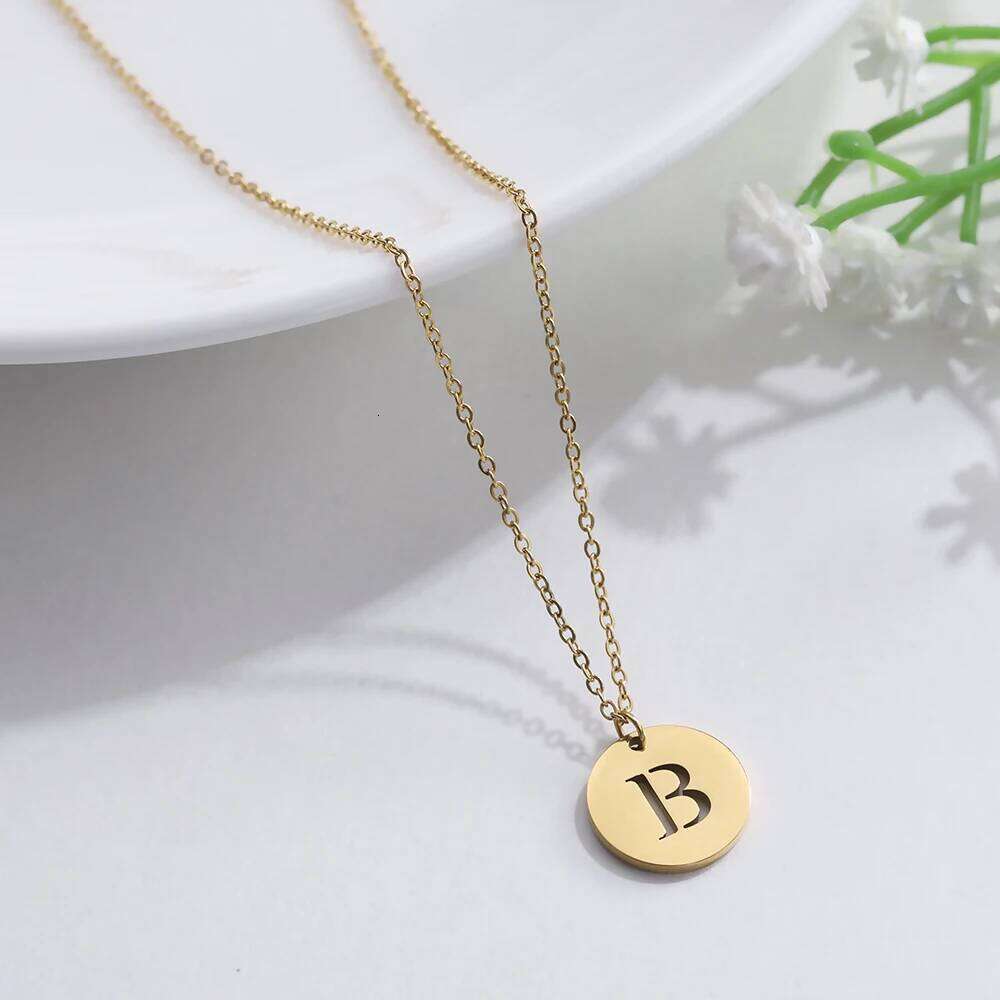Cazador Gold Color 26 Initial Letter Necklace Stainless Steel Alphabet Round Pendant Choker Necklaces Jewelry for Women 2024 H260312