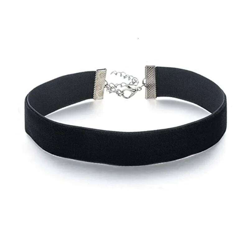 1Pc Korean Kpop Girl Vintage Clavicle Neck Accessoires DIY Punk Gothic Black Sexy Velvet Party Women Choker Necklaces Jewelry H260312