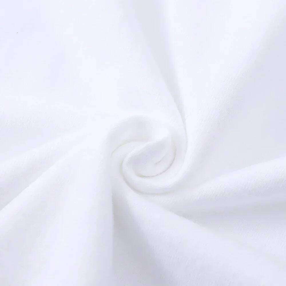 Women's Hoy Toca Pierna Weightlifting Graphic Casual Crew Neck Optimistic Skull Design Comfortable T-Shirt Z260314