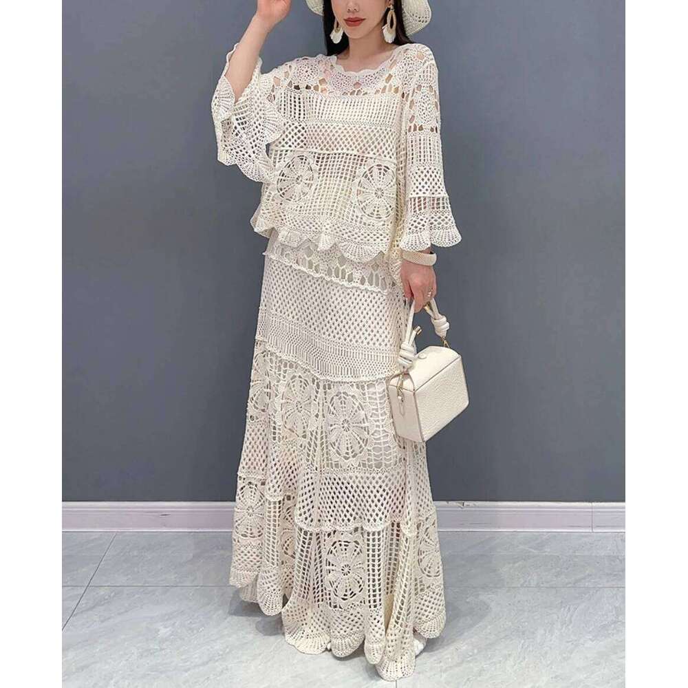 Superaen Spring New European And American Women S Clothing Fashion High End Top Tshirt Pleated Skirt Sets MAKOUFEI