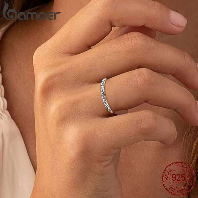 BAMOER 925 Sterling Silver Vintage Embossed Vine Pattern Band for Women, Stackable Engraved Iris Ring Minimalist Daily Gift H260312