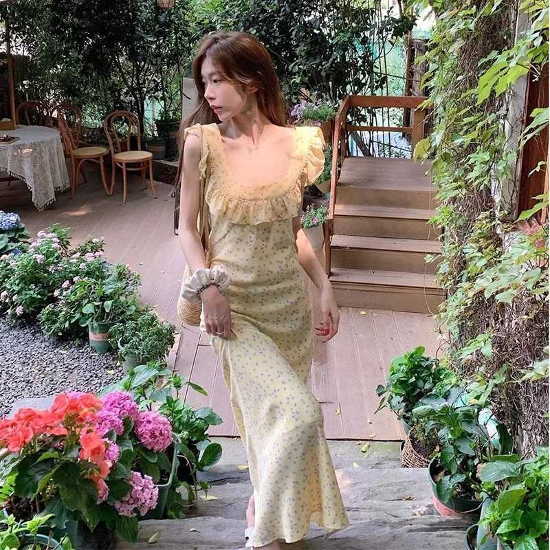 Women Elegant Baby Blue Floral Maxi Dress Lady Feminine Ruffle Trim Square Neck A-Line Dress Female Prairie Chic Party DressT260316