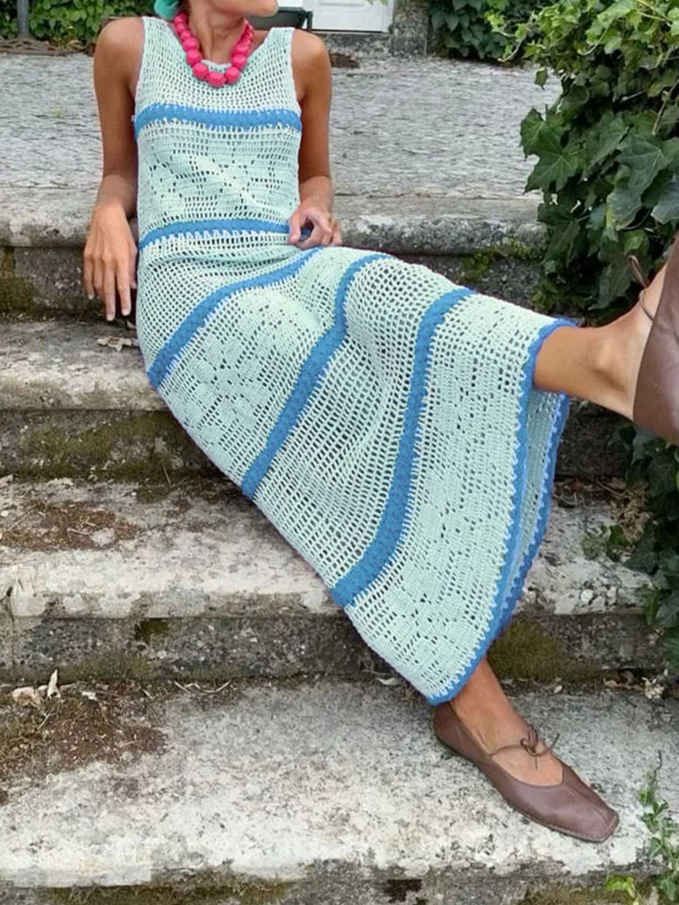 Fashionable Contrasting Hollow Knitted Long Skirt 2026 Spring Summer New Casual Beach Vacation Round Neck Sleeveless Vest DressT260314