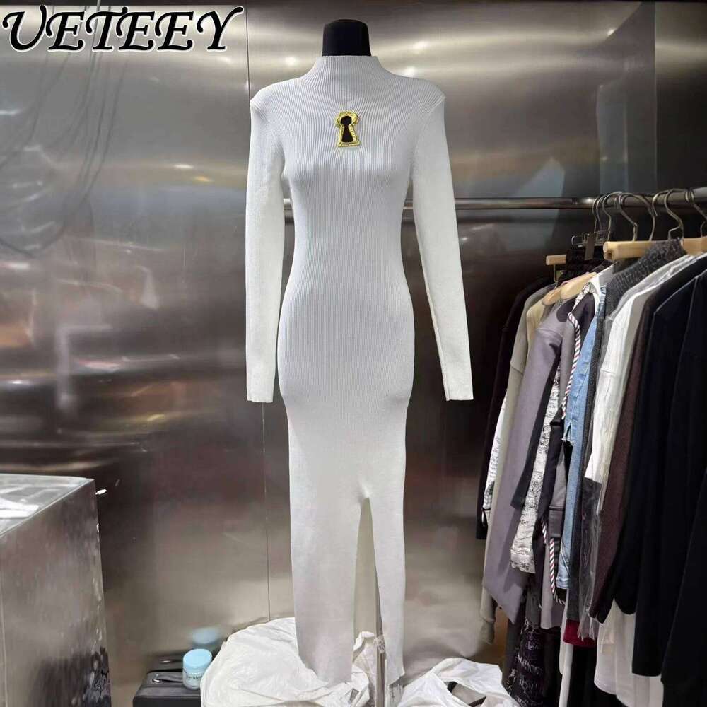 European Clothes Sleeve Waist-Cinching Knitted Long 2025 Autumn New Metal Decoration Black Sweater Dress Women Z260314