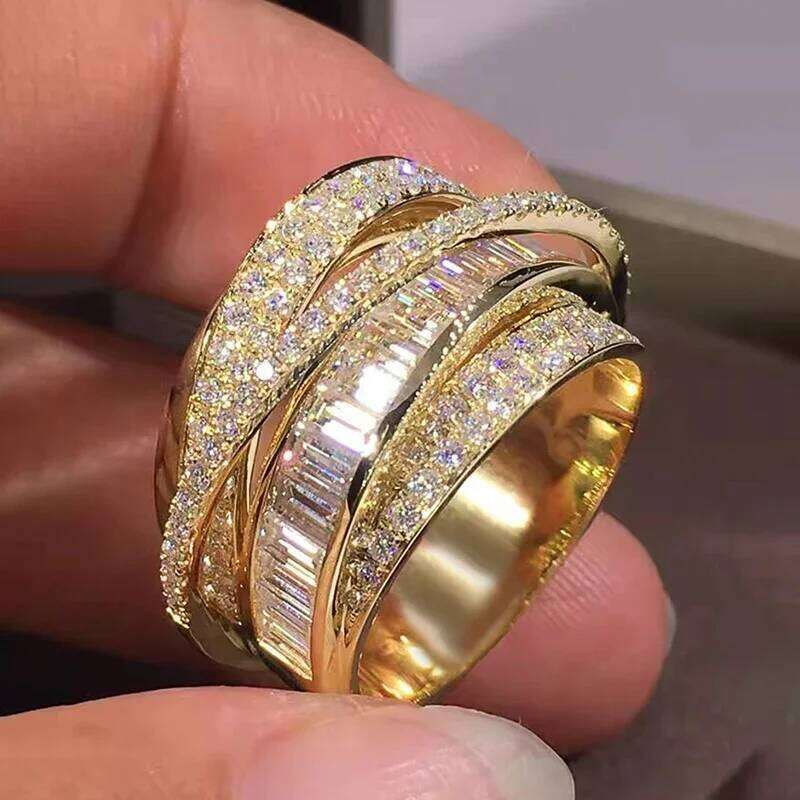 Huitan Women Rings Inlaid Shining Cubic Zirconia Wedding Party Trendy Jewelry Silver Color/Gold Color Finger Accessories H260312