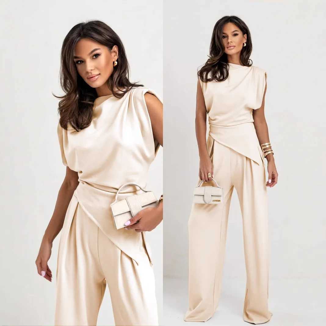 Fashionable Solid-Color Irregular Short-Sleeved Set Stylish Unisex Design for Comfortable Wear M260313