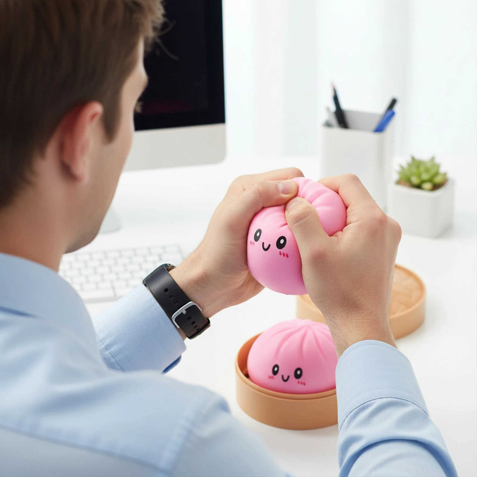 Dumpling Fidget Toy Stress Balls Squeeze Dough Ball Bun with Food Steamer Stretchy Desk Toys Party Favors Gifts for Kids Adult H260313