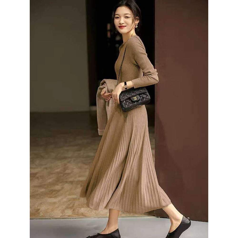 Women Sweater 100% Merino Wool A-Line Pleated Skirts Spring Autumn Pullover Cashmere Thin Slim Flare Dress O-neck Knitwear Z260313