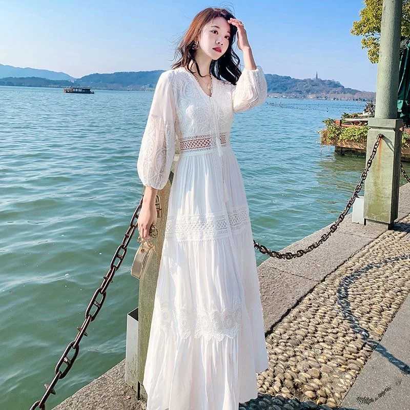 Boho Dress Women Fashion Spring/Summer White Sweet French Bubble Sleeve Beach Long DressT260316