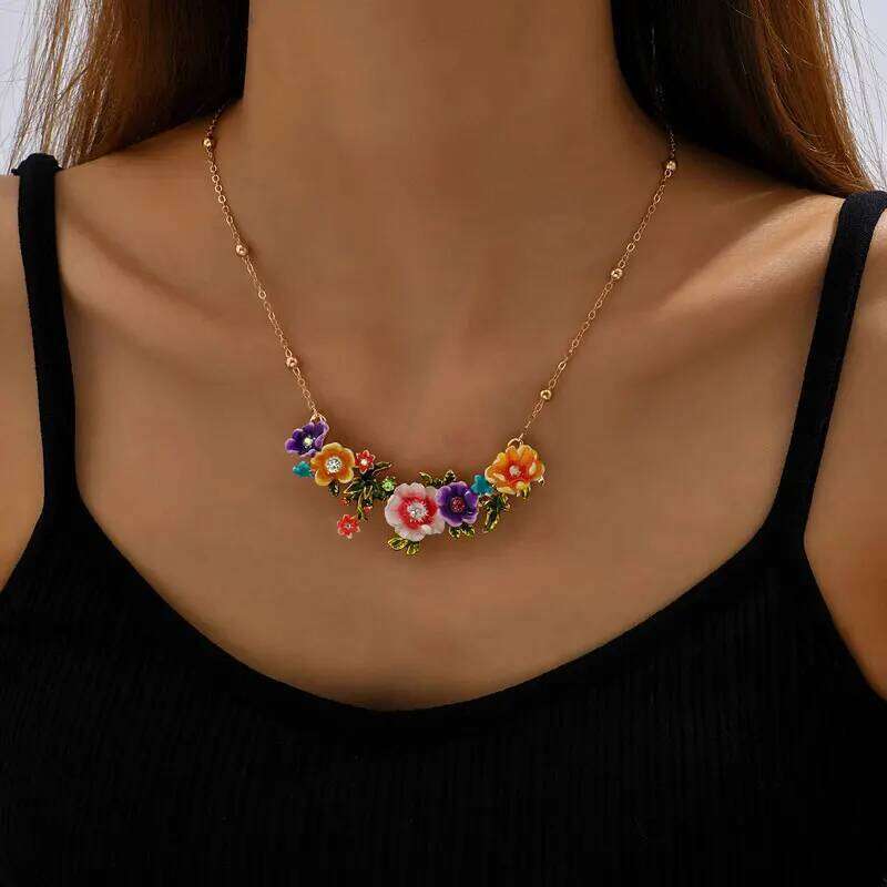 New Collier Femme Fashion Necklace for Women Short Design Flower Choker Statement Jewelry Gift H260312