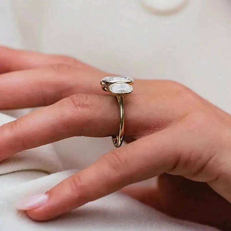 Minimalist Goose Egg Shape Synthetic Zirconia Retro Style Fashion Ring Wedding Jewelry for Men Women H260312