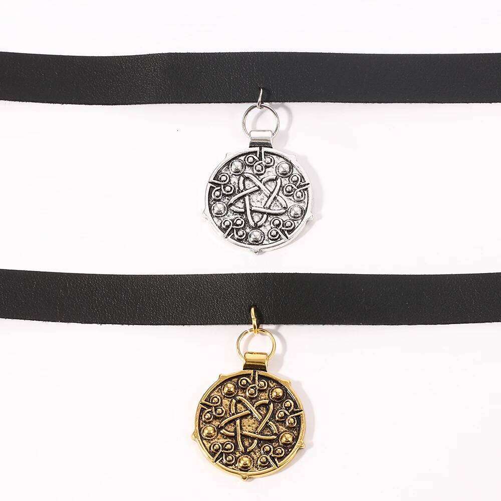 Punk Yennefer Necklace Medallion Pendant Black Leather Choker Necklaces Wild Hunt Game Cosplay Gothic Chain Women Jewelry H260312