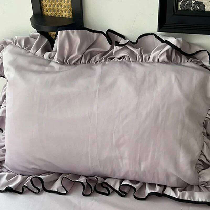 Summer Washed Satin Silky Bedding Set of 4 Pieces Princess Style Lace Bedclothes for Adults Solid Color Cooling Comforter Sets H260312 - view 7