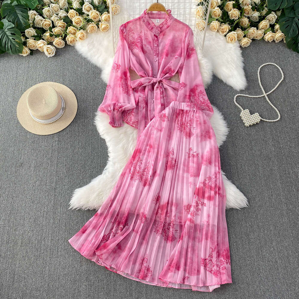 2026 Designer's New Chinese Printed Elegant Stand up Collar Lantern A13 Sleeve Women's Shirt Summer Slimming Top Skirt Set