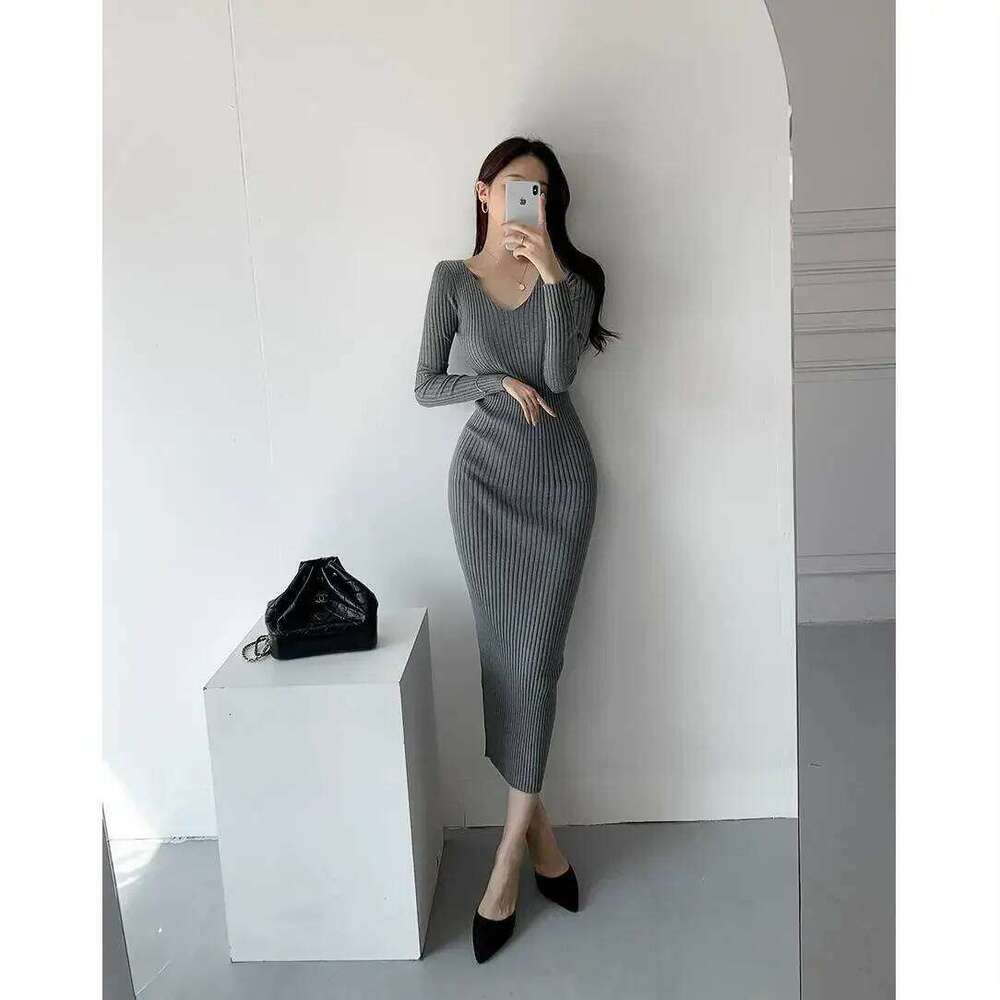 Base Slimming and Versatile Long Skirt Temperament V-neck Slim Knit Dress Women's Z260313